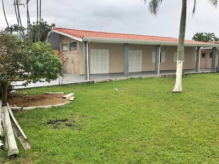 Foto 1 de Casa com 3 Quartos à venda, 180m² em Balneario Florida, Praia Grande