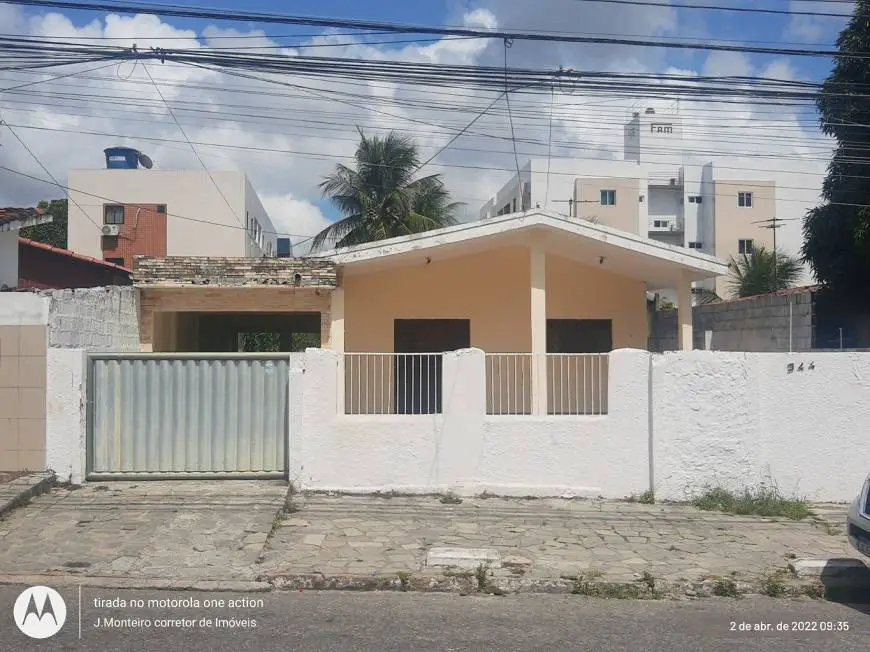 Foto 1 de Casa com 3 Quartos para alugar, 160m² em Bancários, João Pessoa