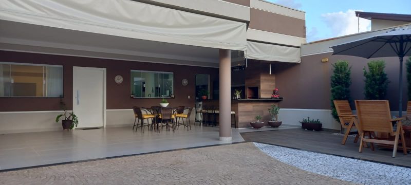 Foto 1 de Casa com 3 Quartos à venda, 250m² em Centro, Santa Bárbara D Oeste
