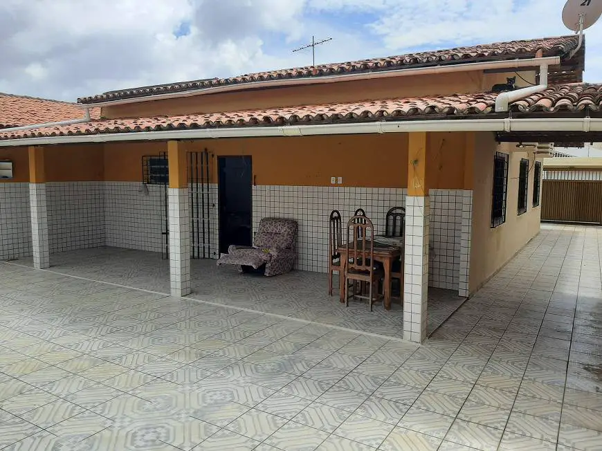 Foto 4 de Casa com 3 Quartos para alugar, 180m² em Cohama, São Luís