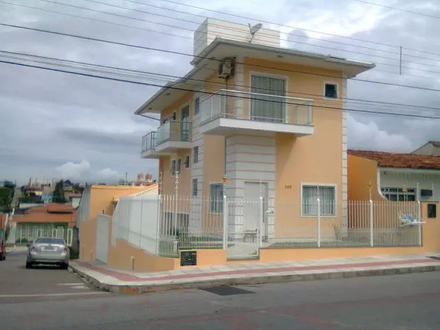 Foto 1 de Casa com 3 Quartos à venda, 202m² em Ipiranga, São José