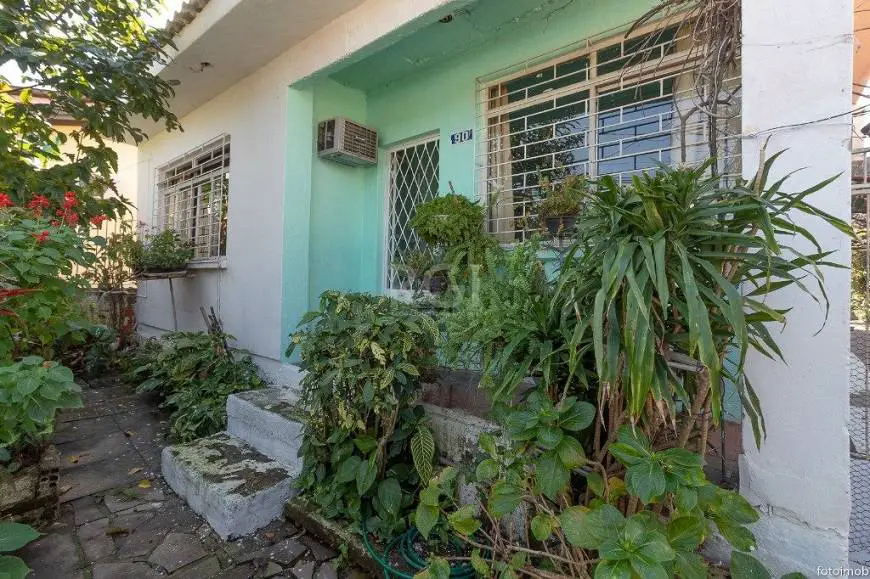 Foto 1 de Casa com 3 Quartos à venda, 109m² em Nonoai, Porto Alegre