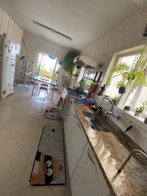 Foto 1 de Casa com 3 Quartos à venda, 298m² em Parque Continental, São Paulo