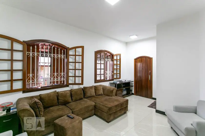 Foto 1 de Casa com 3 Quartos para alugar, 360m² em Santa Branca, Belo Horizonte