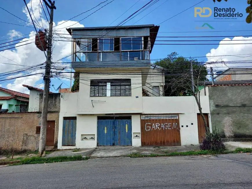 Foto 1 de Casa com 3 Quartos à venda, 290m² em Vera Cruz, Belo Horizonte
