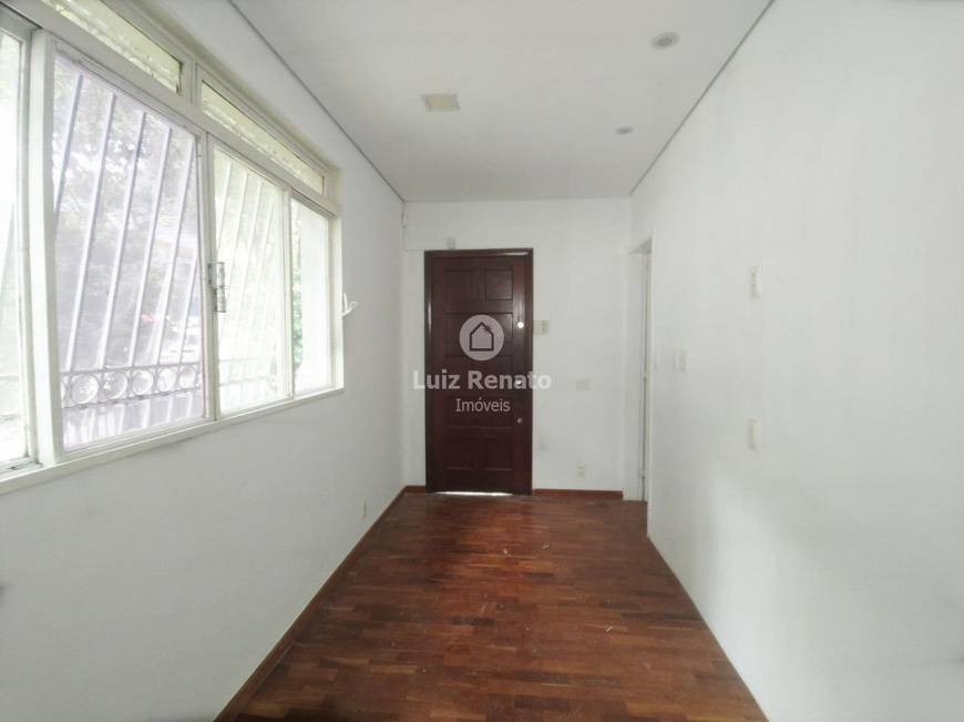 Foto 2 de Casa com 5 Quartos para alugar, 188m² em Cidade Nova, Belo Horizonte