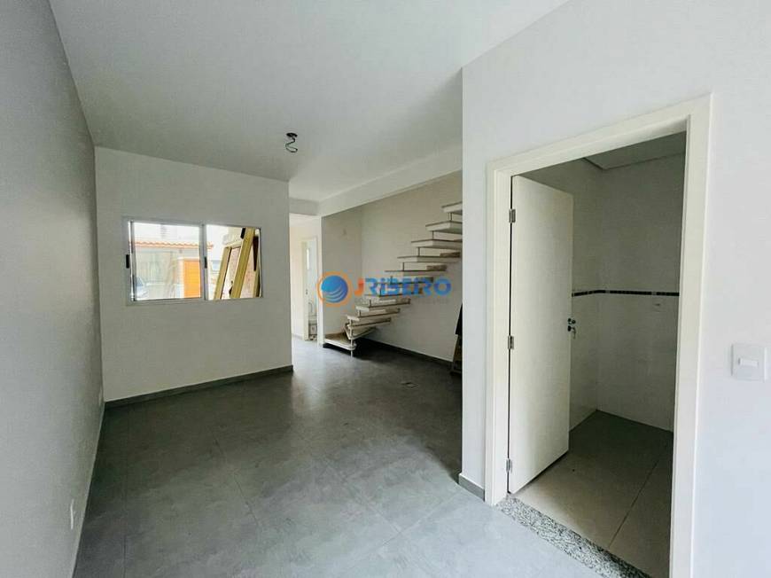 Foto 3 de Casa de Condomínio com 2 Quartos à venda, 88m² em Vila Nilo, São Paulo