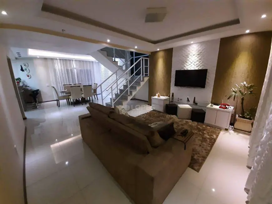 Foto 1 de Casa de Condomínio com 3 Quartos à venda, 169m² em Rio do Ouro, Niterói