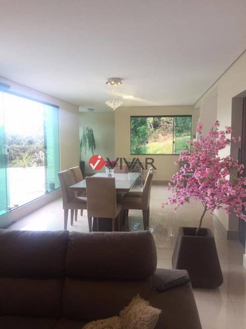 Foto 1 de Casa de Condomínio com 4 Quartos à venda, 321m² em Condominio Quintas do Sol, Nova Lima
