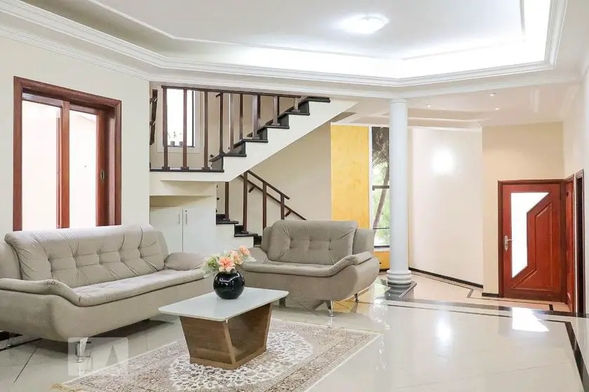 Foto 1 de Casa de Condomínio com 4 Quartos para alugar, 430m² em Vila Santo Antônio, Valinhos