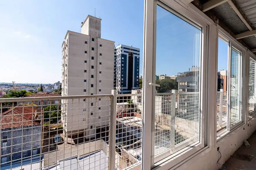 Foto 1 de Cobertura com 4 Quartos à venda, 200m² em Auxiliadora, Porto Alegre