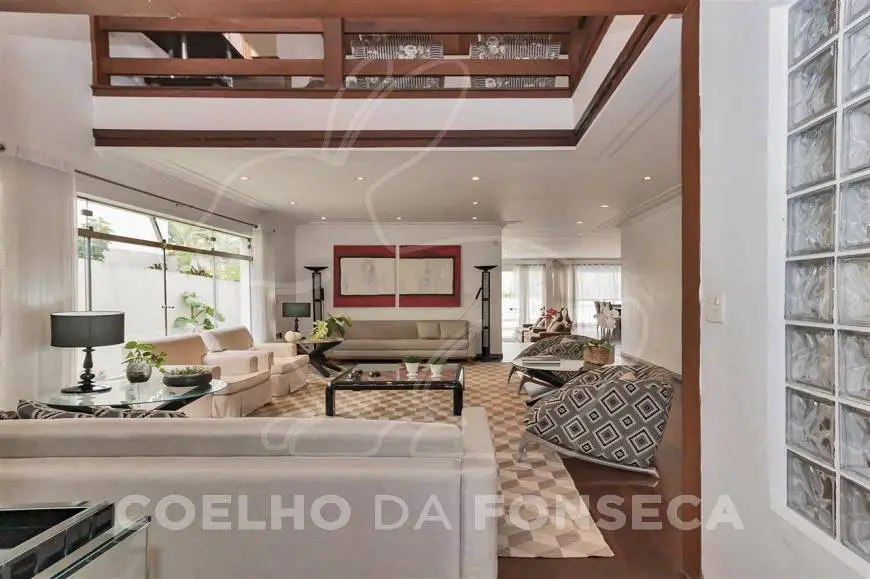 Foto 2 de Sobrado com 4 Quartos à venda, 540m² em Boaçava, São Paulo