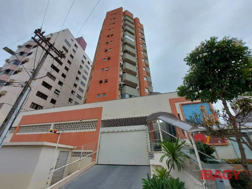 Foto 1 de Apartamento com 1 Quarto para alugar, 32m² em Centro, Florianópolis