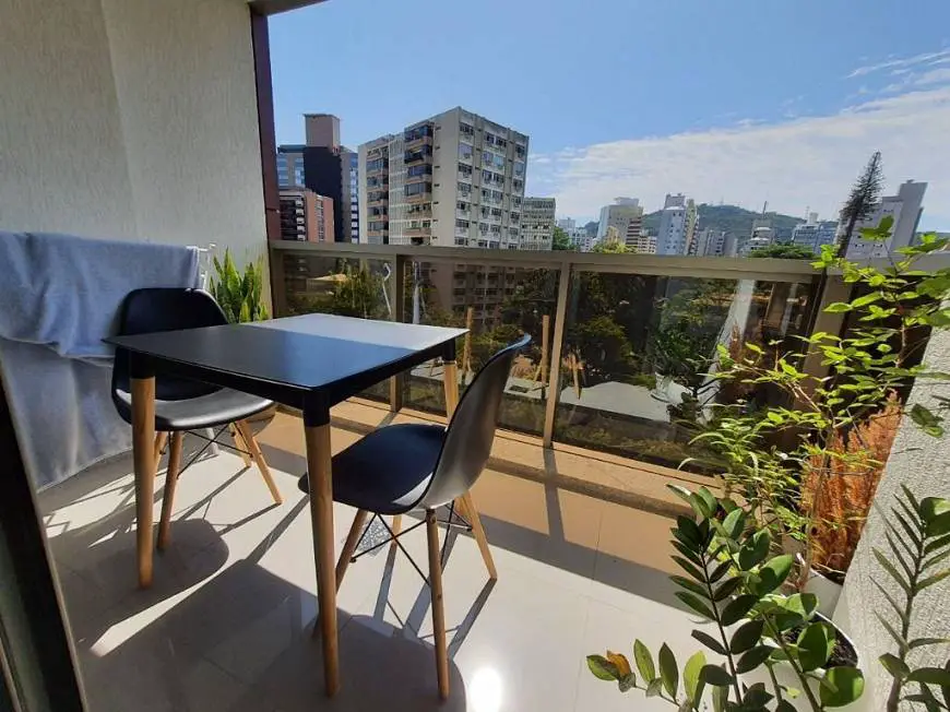 Foto 2 de Apartamento com 1 Quarto à venda, 70m² em Centro, Florianópolis