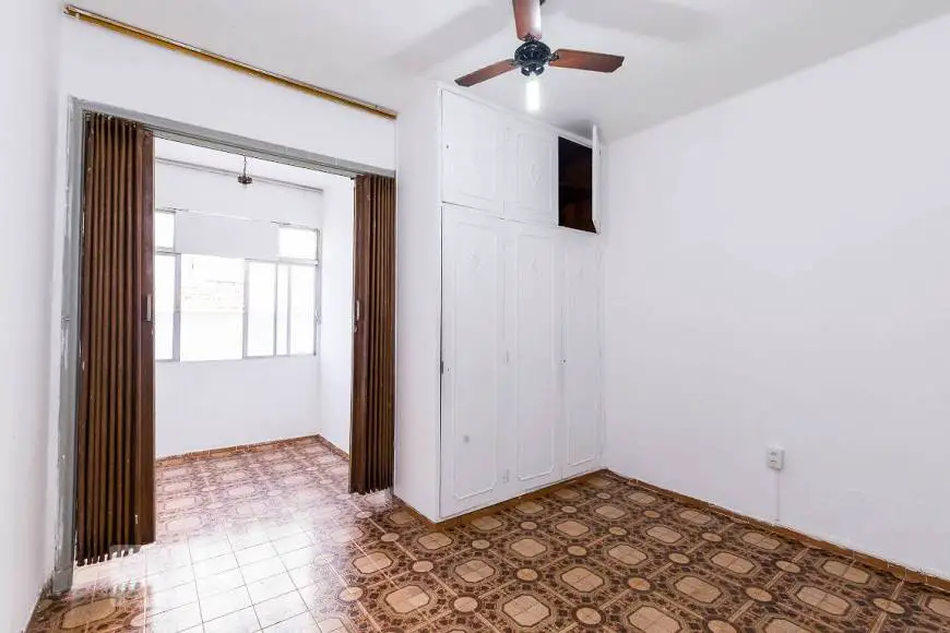 Foto 1 de Apartamento com 1 Quarto para alugar, 32m² em Centro, Rio de Janeiro