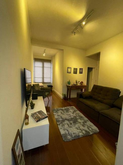 Foto 1 de Apartamento com 1 Quarto à venda, 51m² em Leme, Rio de Janeiro