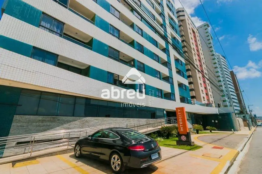 Foto 1 de Apartamento com 2 Quartos para alugar, 53m² em Areia Preta, Natal