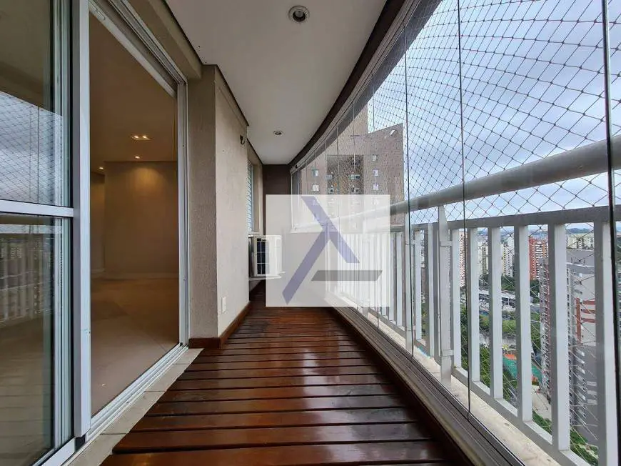 Foto 4 de Apartamento com 2 Quartos à venda, 95m² em Panamby, São Paulo