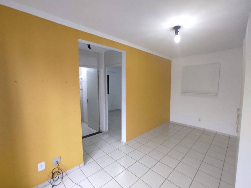 Foto 2 de Apartamento com 2 Quartos à venda, 50m² em Penha, Bragança Paulista