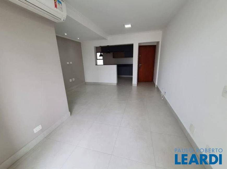 Foto 1 de Apartamento com 2 Quartos para alugar, 77m² em Santana, São Paulo