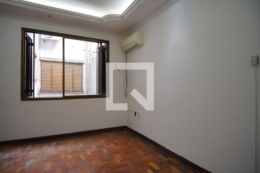 Foto 3 de Apartamento com 2 Quartos para alugar, 63m² em São João, Porto Alegre