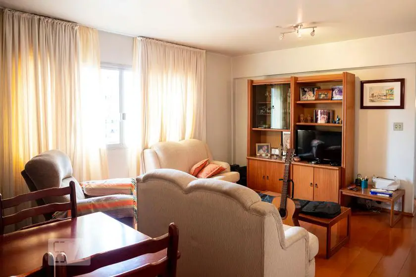Foto 2 de Apartamento com 2 Quartos para alugar, 115m² em Vila Mariana, São Paulo
