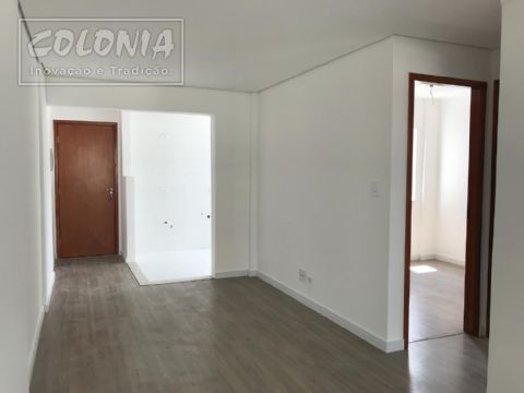 Foto 2 de Apartamento com 2 Quartos à venda, 57m² em Vila Santa Teresa, Santo André