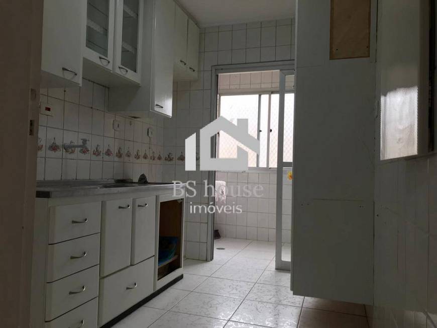 Foto 2 de Apartamento com 2 Quartos para alugar, 70m² em Vila Valparaiso, Santo André