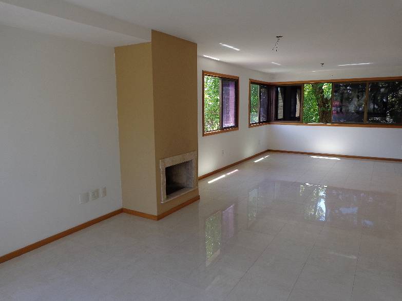 Foto 3 de Apartamento com 3 Quartos para alugar, 143m² em Auxiliadora, Porto Alegre