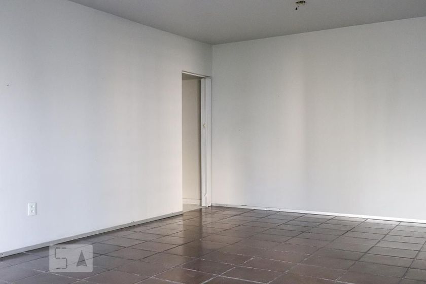Foto 1 de Apartamento com 3 Quartos para alugar, 140m² em Boa Viagem, Recife
