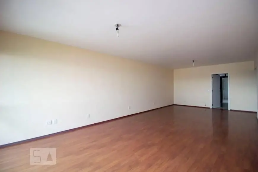 Foto 3 de Apartamento com 3 Quartos para alugar, 205m² em Centro, Jundiaí