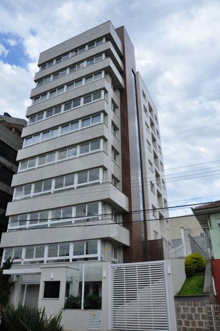 Foto 1 de Apartamento com 3 Quartos à venda, 144m² em Jardim Lindóia, Porto Alegre