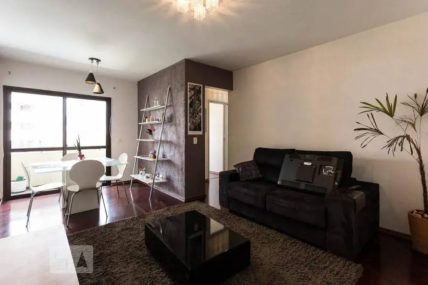 Foto 1 de Apartamento com 3 Quartos para alugar, 67m² em Liberdade, São Paulo