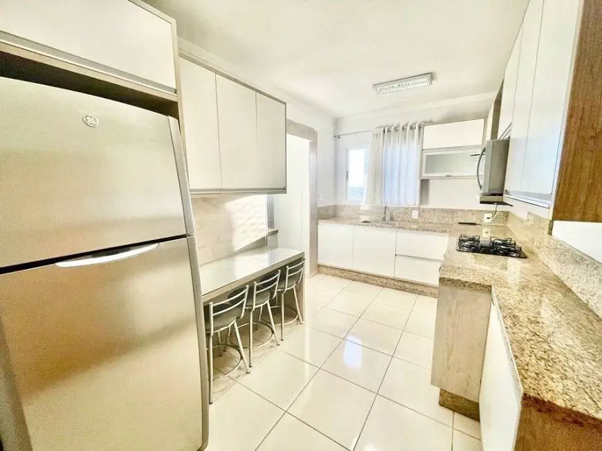 Foto 4 de Apartamento com 3 Quartos à venda, 101m² em Madureira, Caxias do Sul
