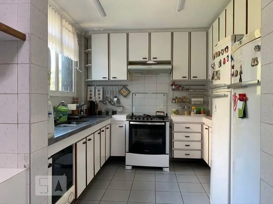 Foto 4 de Apartamento com 3 Quartos para alugar, 220m² em Morumbi, São Paulo