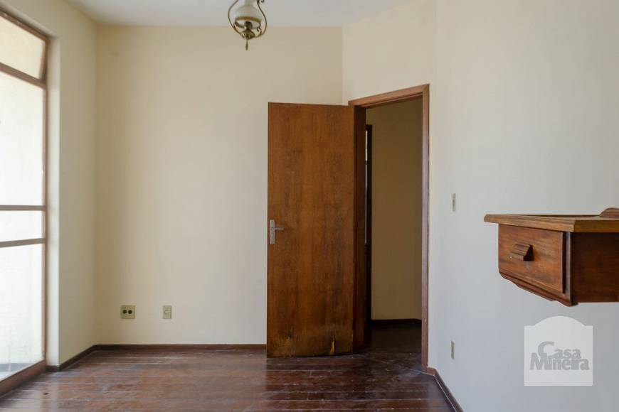 Foto 1 de Apartamento com 3 Quartos à venda, 133m² em Planalto, Belo Horizonte