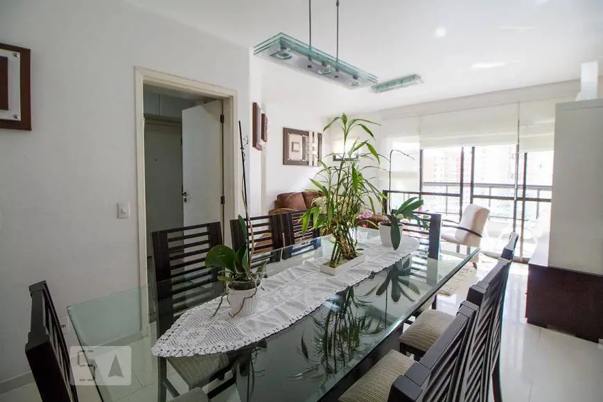 Foto 3 de Apartamento com 3 Quartos para alugar, 105m² em Vila Mariana, São Paulo