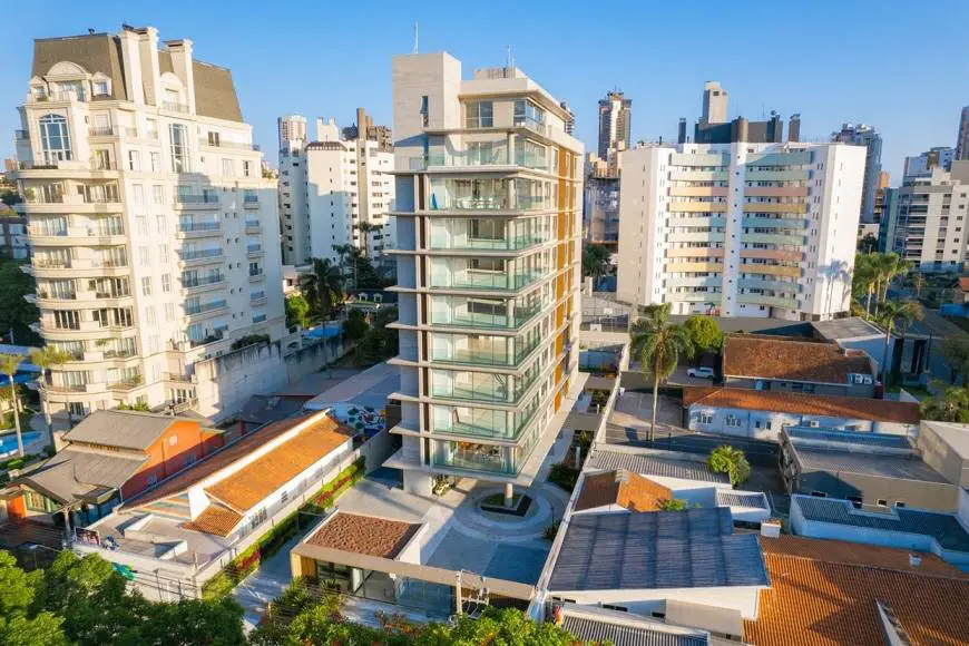 Foto 5 de Apartamento com 4 Quartos à venda, 372m² em Batel, Curitiba