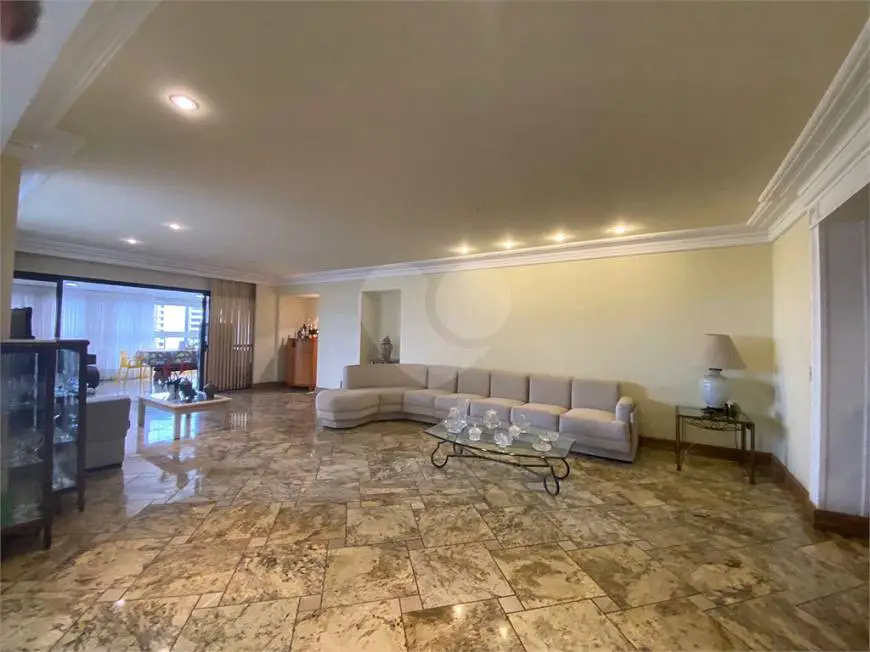 Foto 4 de Apartamento com 4 Quartos à venda, 320m² em Enseada do Suá, Vitória