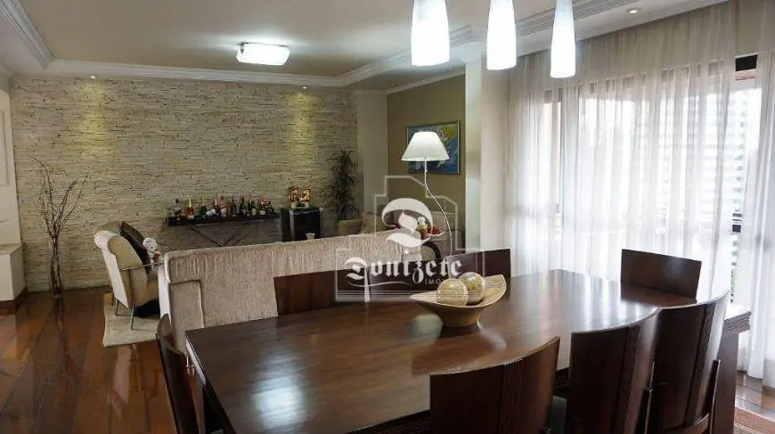 Foto 1 de Apartamento com 4 Quartos à venda, 240m² em Jardim, Santo André