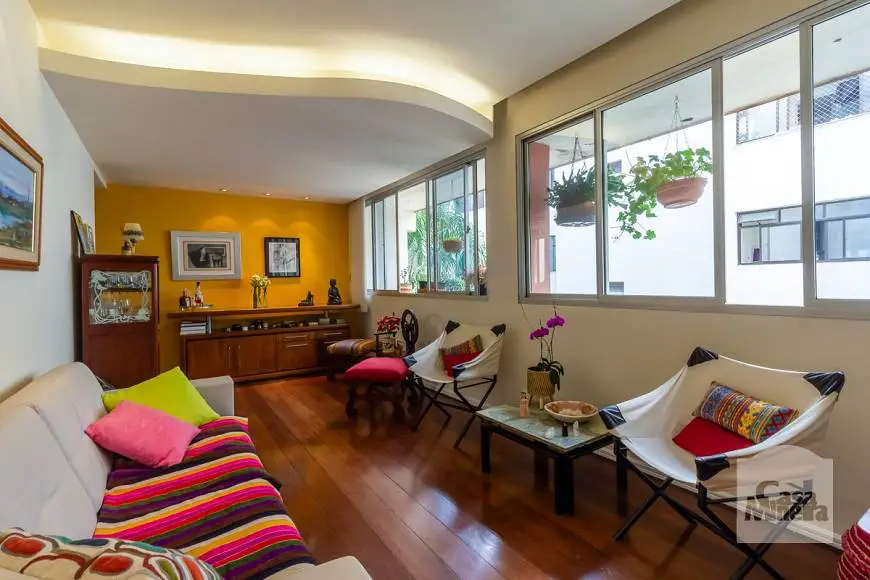 Foto 1 de Apartamento com 4 Quartos à venda, 173m² em Sion, Belo Horizonte