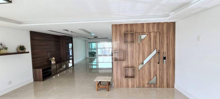 Foto 4 de Apartamento com 4 Quartos para alugar, 193m² em Vila Izabel, Curitiba
