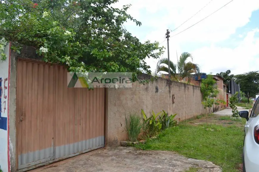 Foto 1 de Casa com 2 Quartos à venda, 241m² em Jardim Europa, Goiânia