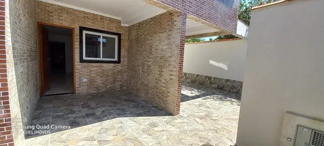 Foto 1 de Casa com 2 Quartos à venda, 70m² em Jardim Samambaia, Praia Grande