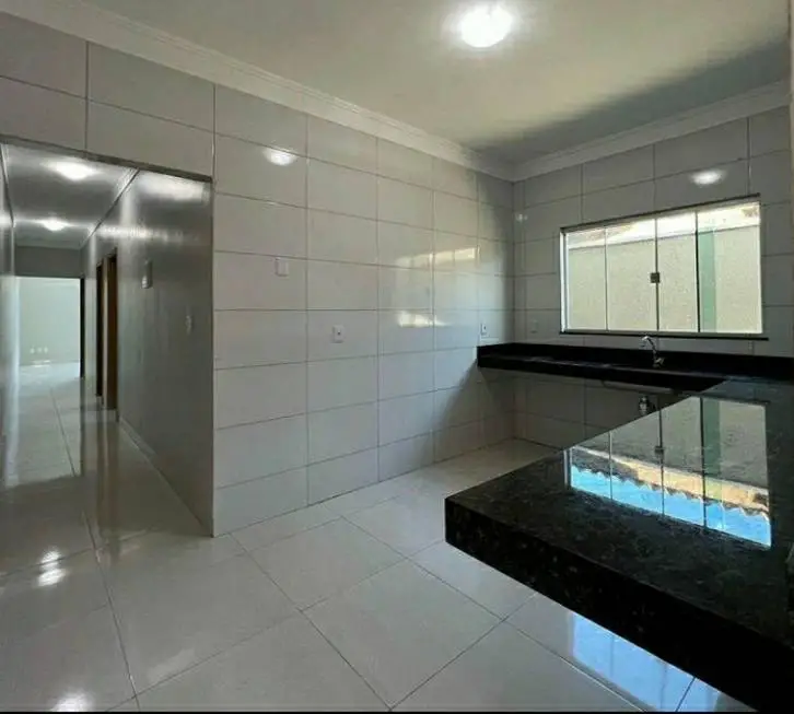 Foto 3 de Casa com 3 Quartos à venda, 120m² em Antônio Bezerra, Fortaleza