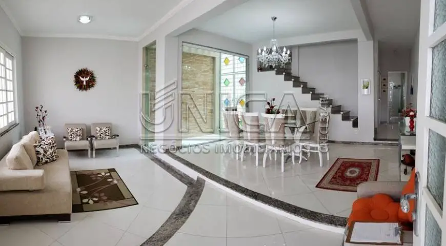 Foto 2 de Casa com 3 Quartos à venda, 264m² em Getúlio Vargas, Aracaju