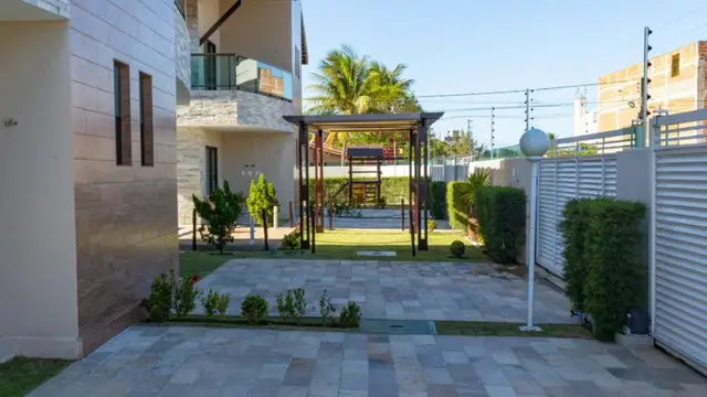 Foto 1 de Casa com 3 Quartos à venda, 145m² em Ponta De Campina, Cabedelo