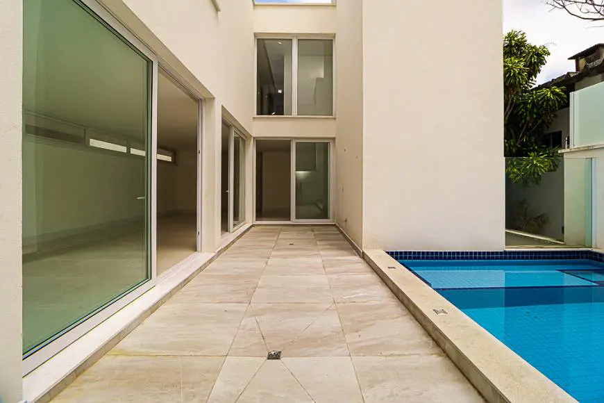 Foto 1 de Casa de Condomínio com 4 Quartos à venda, 355m² em Brooklin, São Paulo