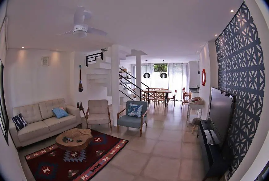 Foto 1 de Casa de Condomínio com 5 Quartos para alugar, 176m² em Camburi, São Sebastião