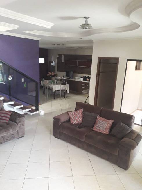 Foto 1 de Casa de Condomínio com 6 Quartos à venda, 580m² em Castanheira, Belém